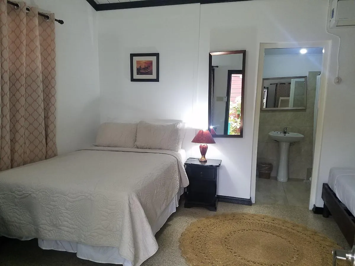 Roots Cafe Rooms Negril